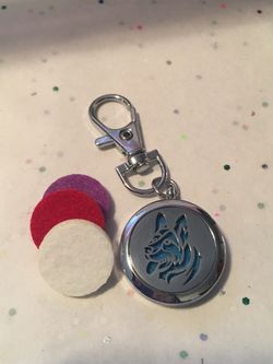 Dog Charm Diffuser w/ 1ml Harvest Spice Oil