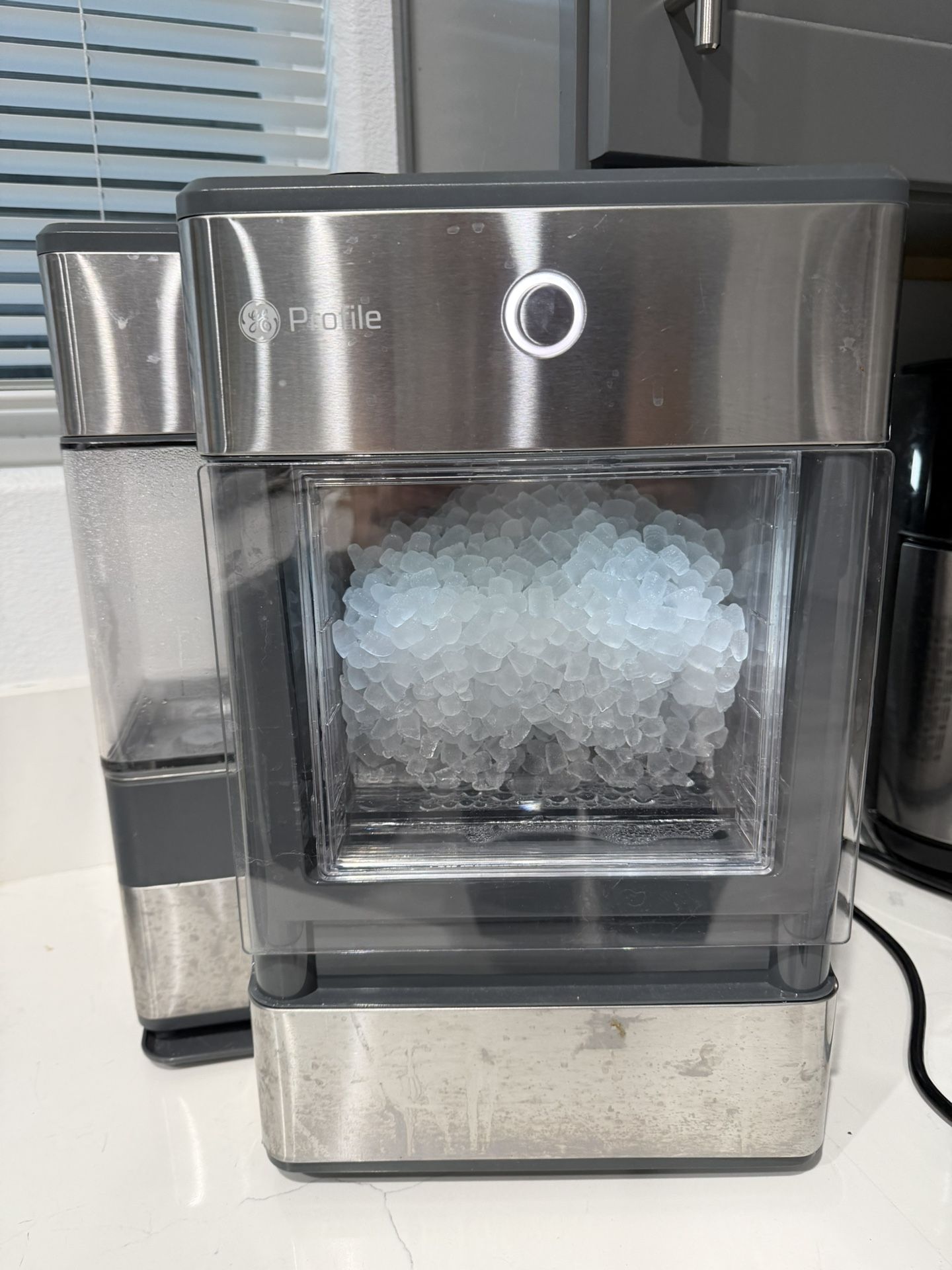 GE ice Maker