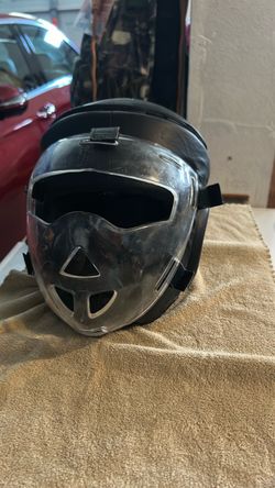 Ring to cage training headgear