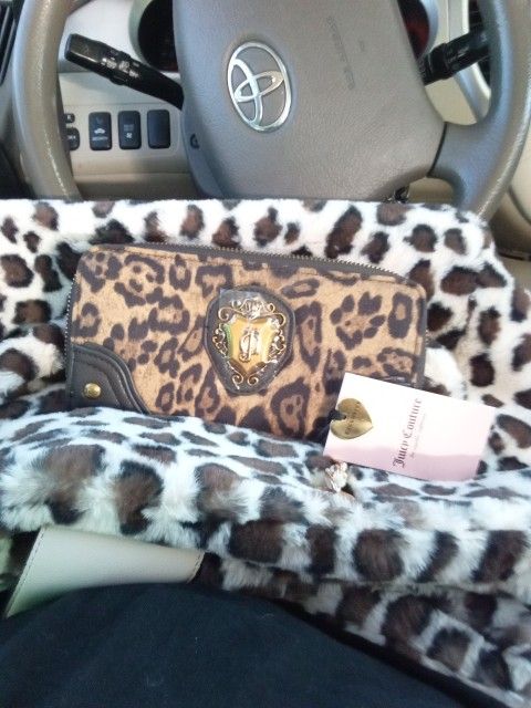 Juicy Couture Brand New In package Still $30