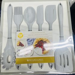 Never Opened! Wilson Baking Utensils