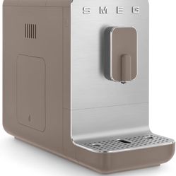 Smeg BCC01TMPUS Fully Automatic Coffee Machine,47 ounce Taupe