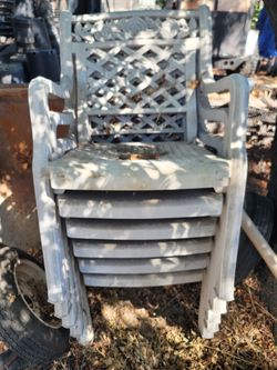 Outdoor stackable heavy duty plastic chairs