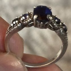 925 Silver Ring With Blue Sapphires