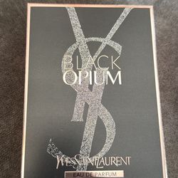 BLACK OPIUM