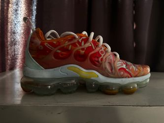 Woman’s shoes