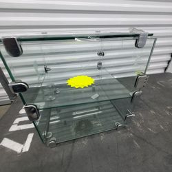 GlASS DISOLAY ON SALE ( LOS ANGELES ) 