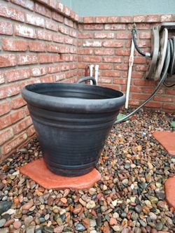 18x15 planting pot