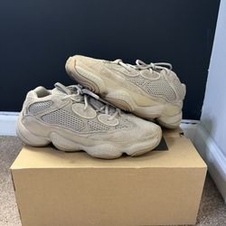 YEEZY 500