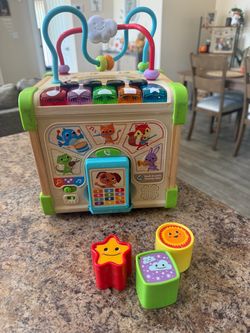 Leapfrog Touch&Learn activity cube