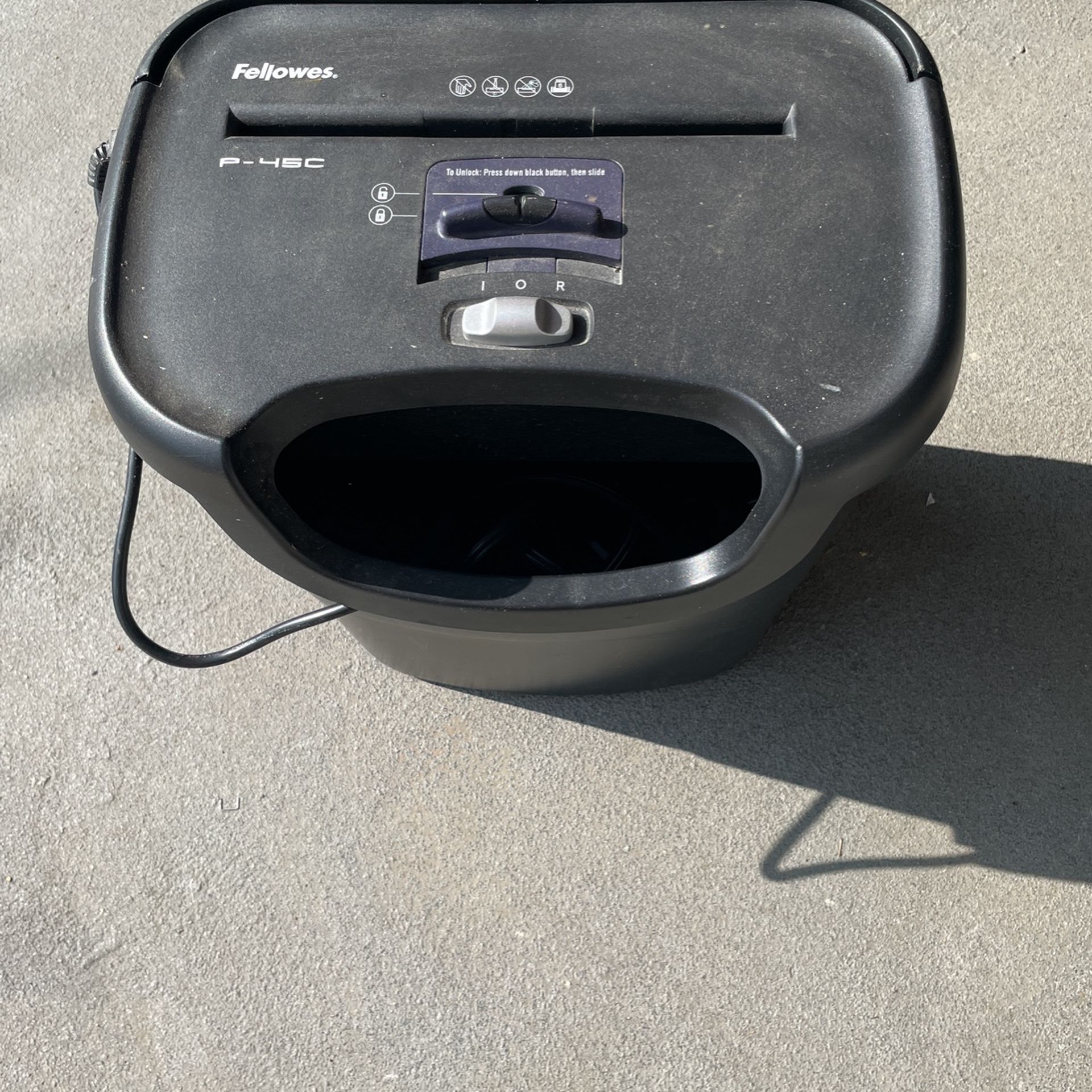 Document Shredder-Fellowes P-45C