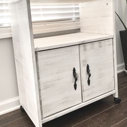 Cute White Oak Mylti Shelve  With Wheeles