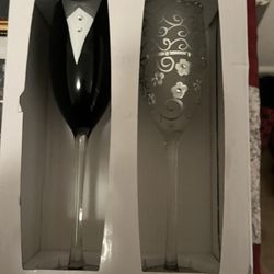 Bride And Groom Champagne Flutes New 