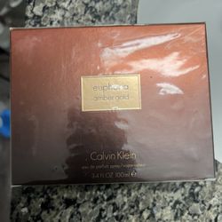 euphoria amber gold Calvin Klein