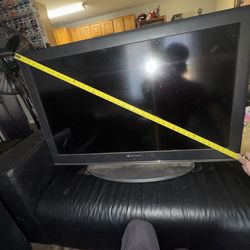 40” flatscreen tv