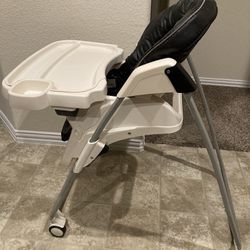 Baby eating Chair