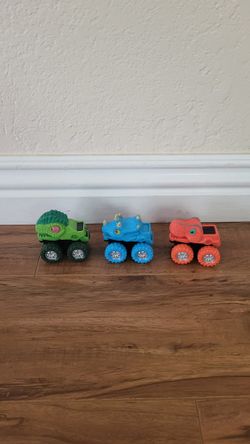 Small Monster Trucks Toys Set Of 3 New - Open Box.
