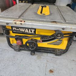 TABLE SAW 