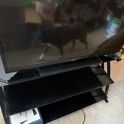 Entertainment Center/TV Stand