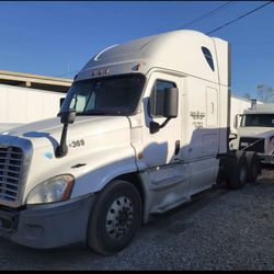2015 Freightliner Cascadia
