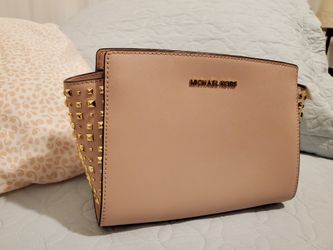 Michael Kors Selma Stud Messenger Leather Bag