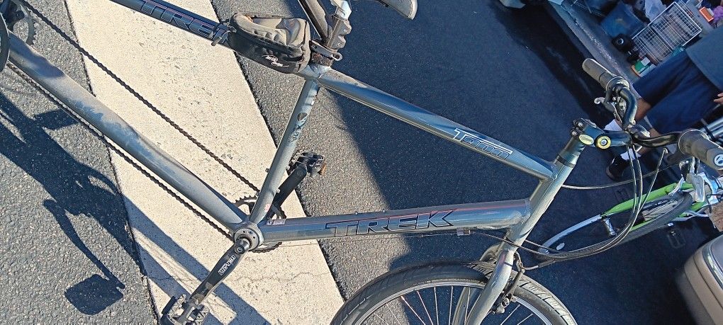 Tandem Bicycle  ( 2 Seater Bicycle)