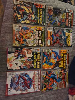18 Spiderman and spiderwoman comics