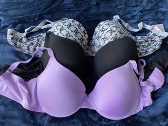 Juicy Couture Bras - 38D