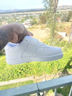 White Nike Air Force 1 Size 10