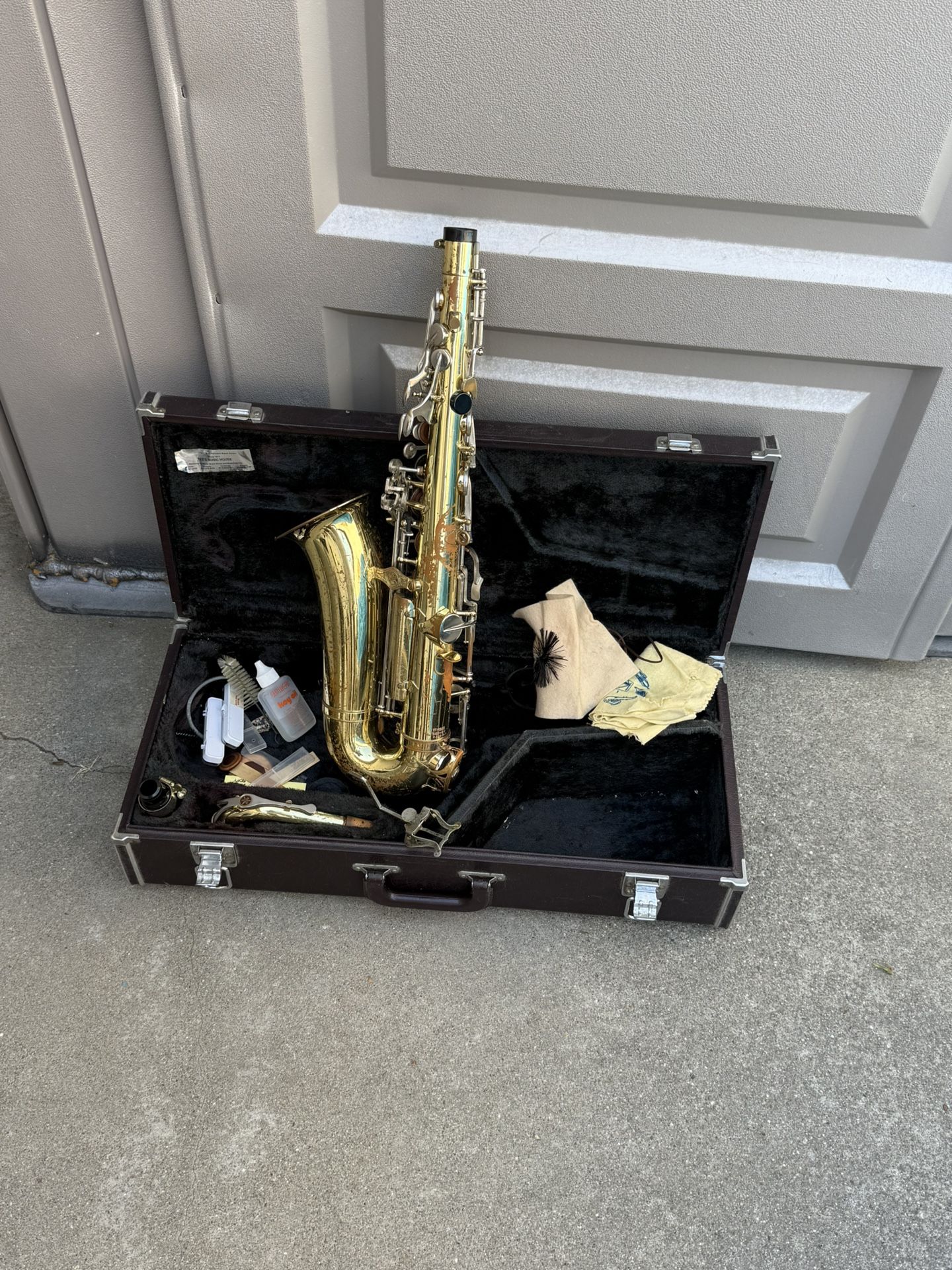 YAMAHA YAS-31 Alto Saxophone Sax w/case