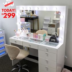 New Glass Top Make Up Vanity