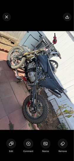 Pit bike