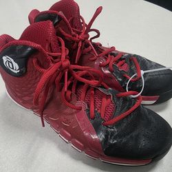 Size 8 - Adidas D Rose 773 2 University Red