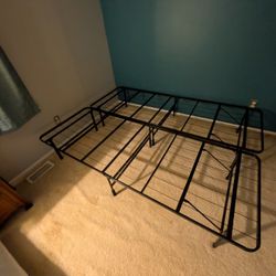 2 Piece Foldable Queen Size Bedframe 