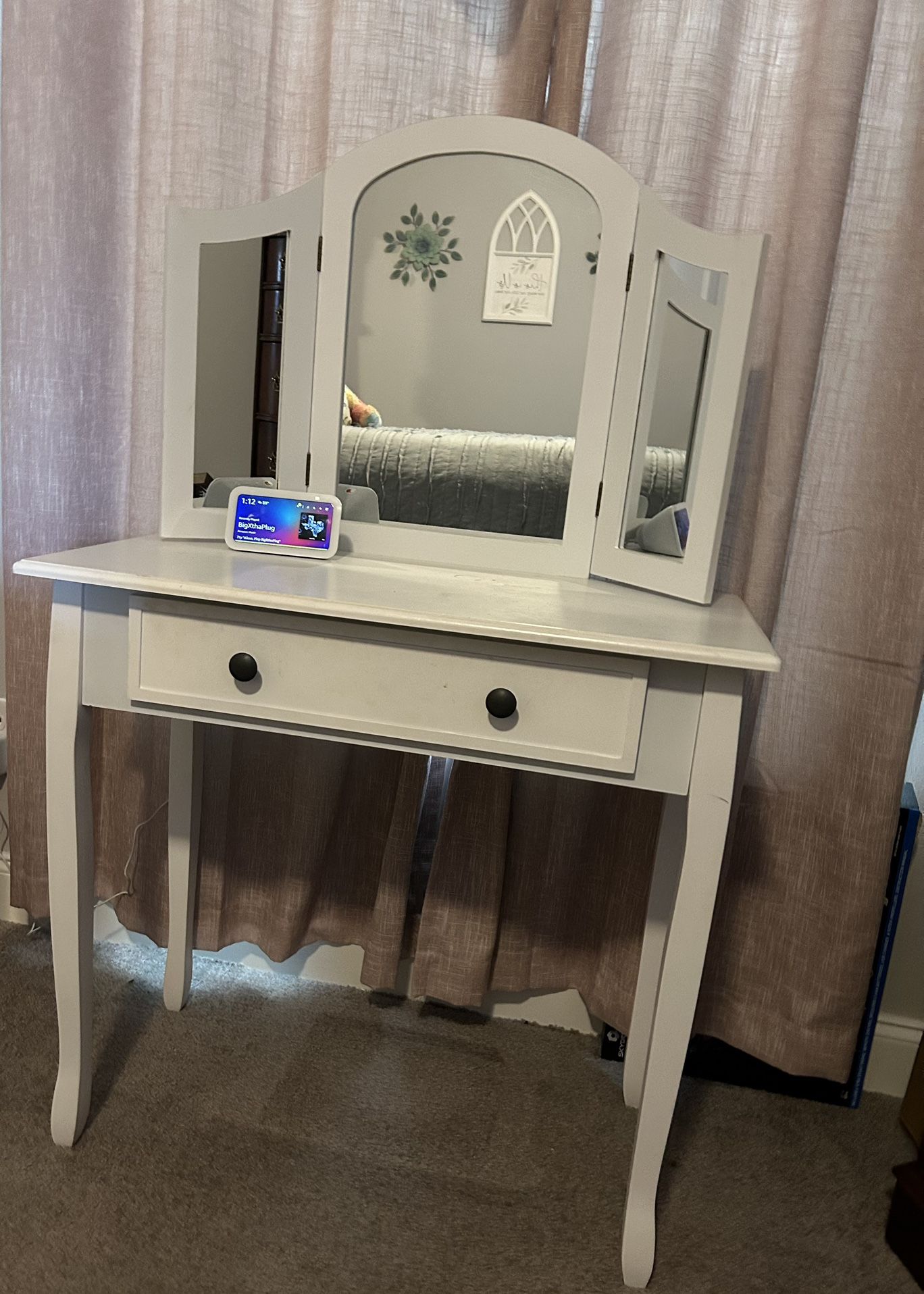 Vanity