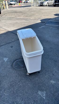 Winco Ingredient Bin