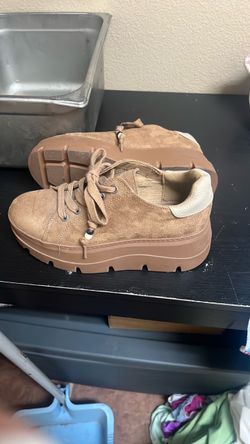 Zodiac platform brown shoes size 7.5