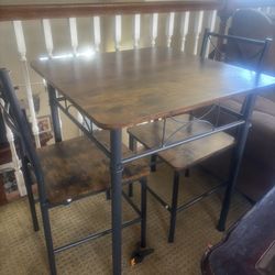 Mesa Y 2 Sillas Nueva 