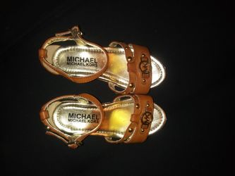 Girls size 9 MK sandals