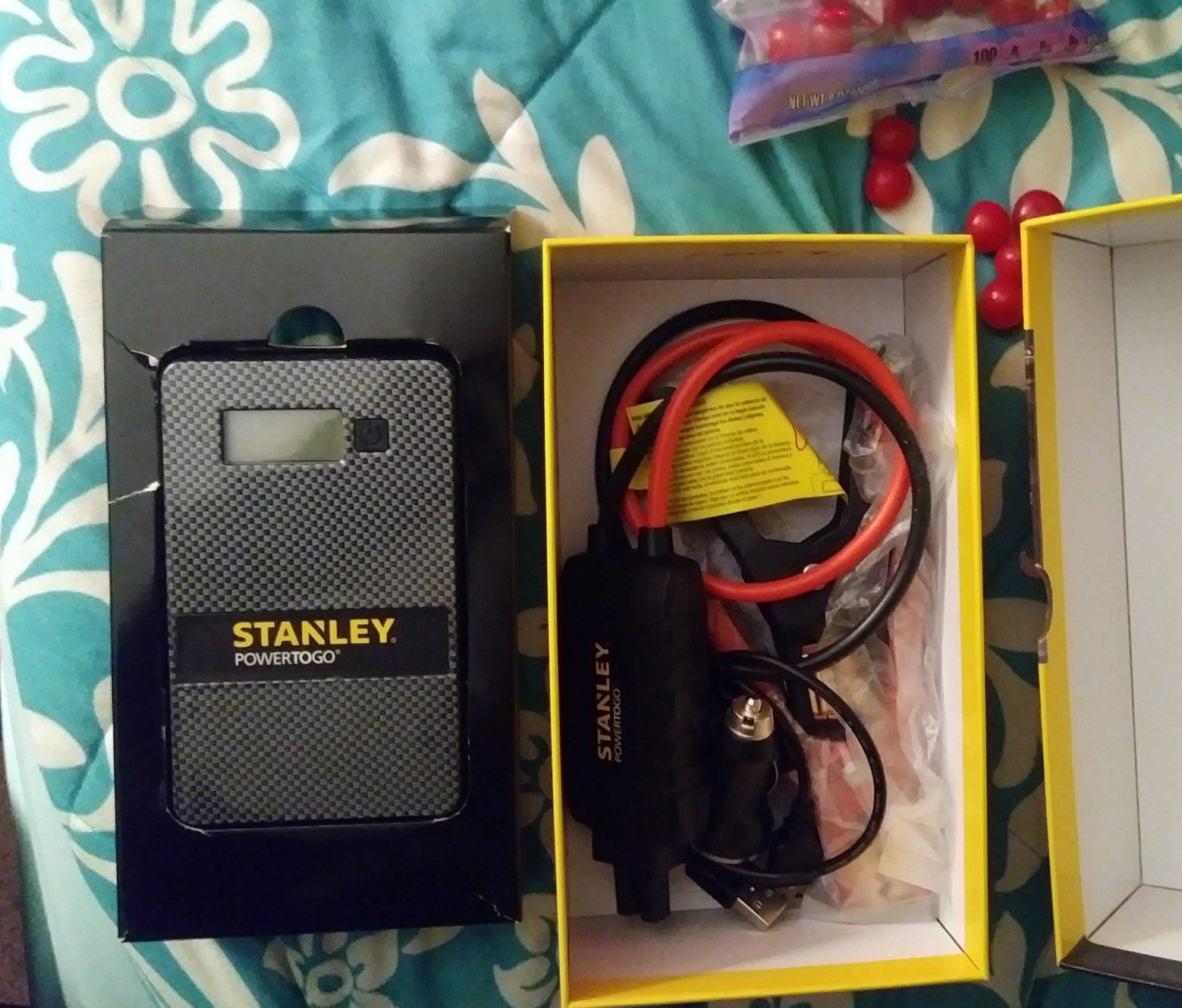 Stanley powertogo lithium jump starter/portable power bank