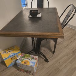Dinning room table and chairs