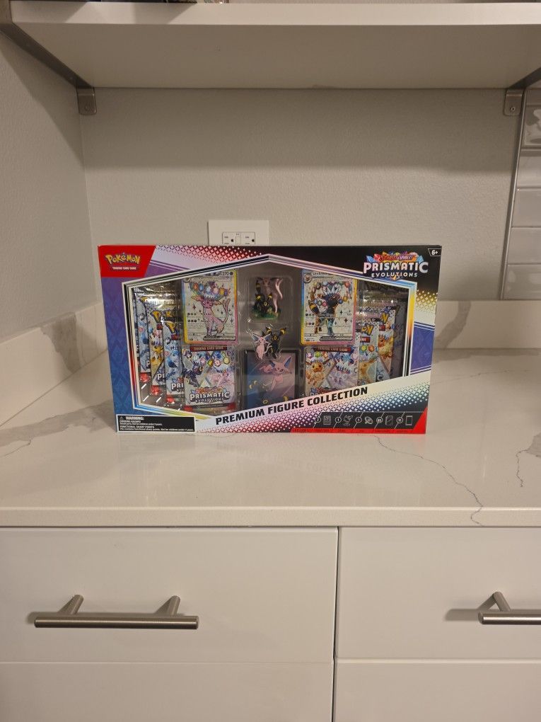 Prismatic Premium Figure Collection