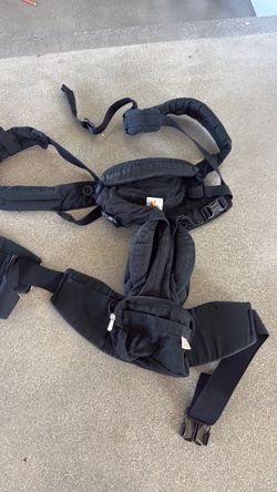 Ergo baby carrier