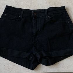LEVIS SHORTS BLACK SIZE 30 NEW