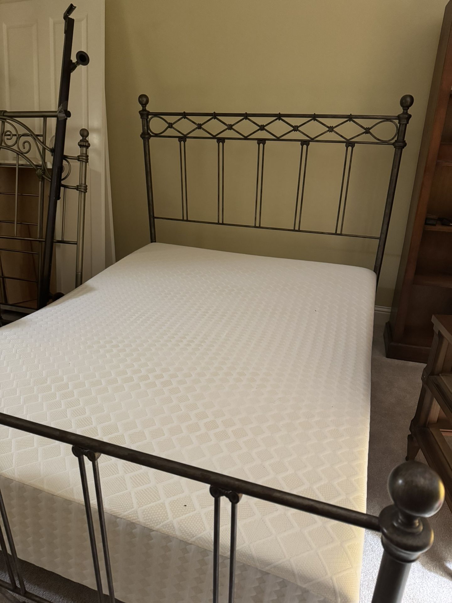Queen Size Metal Bed Frame + Mattress
