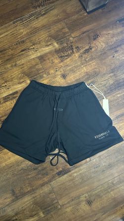 Essential black shorts