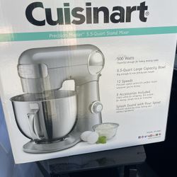 Brand New Cuisinart, 5.5 Quart Stand Mixer