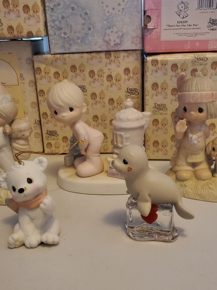 Precious Moments Figures