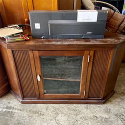 FREE FURNITURE ITEMS