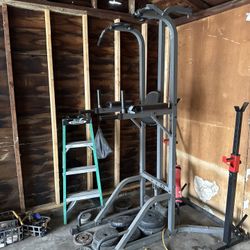 Pull Up Bar And Bench Press